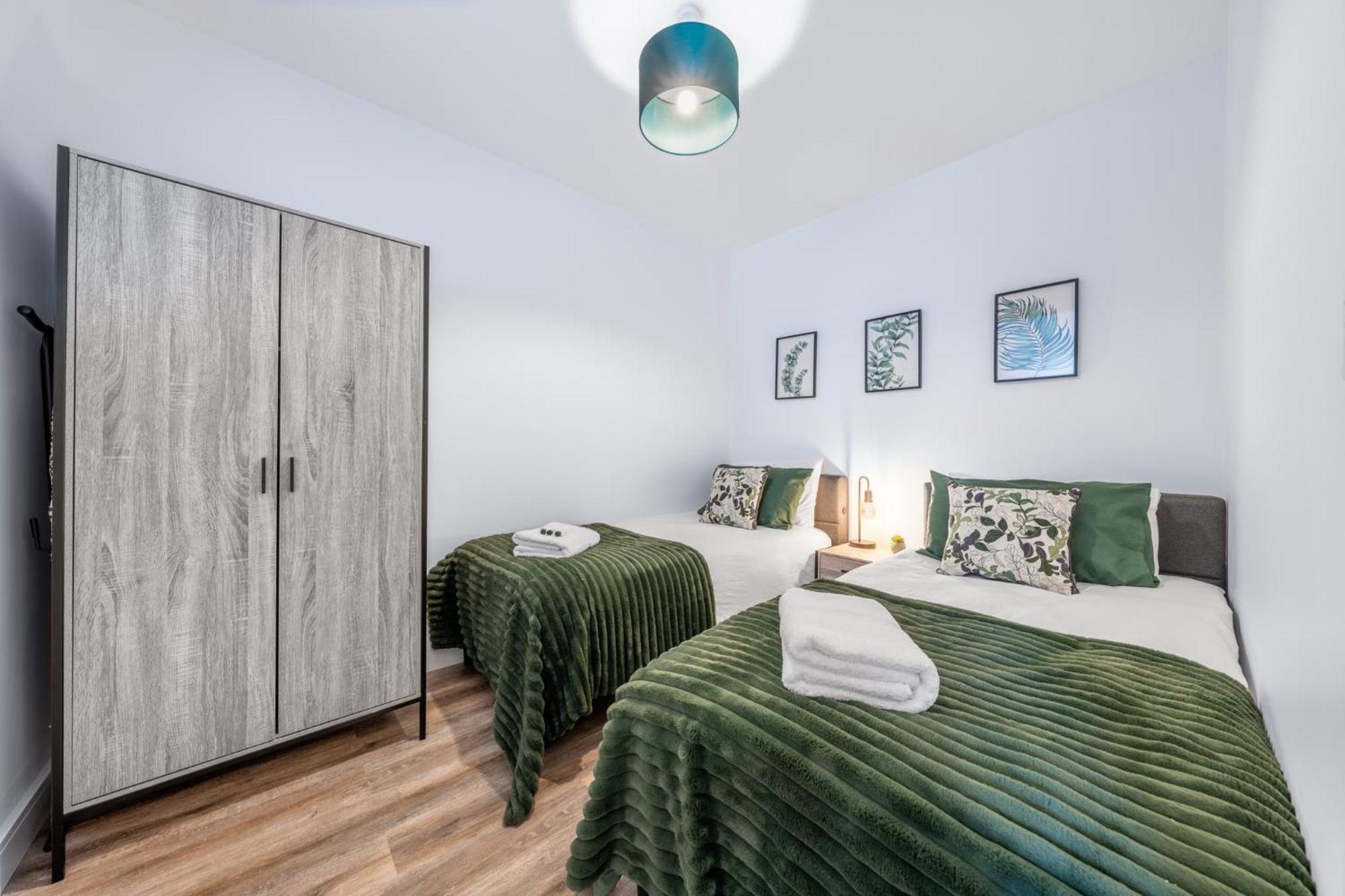 - Free Parking - Private Bathroom - Netflix - 4 Mins Walk To Station - 20 Mins Direct Trains To London Apartment Potters Bar